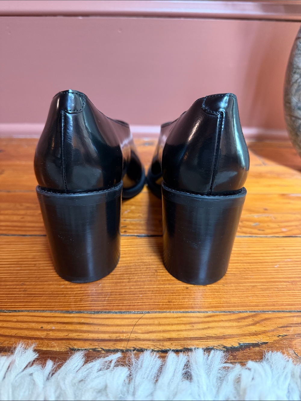 COS Shoes - Picture 3 of 5